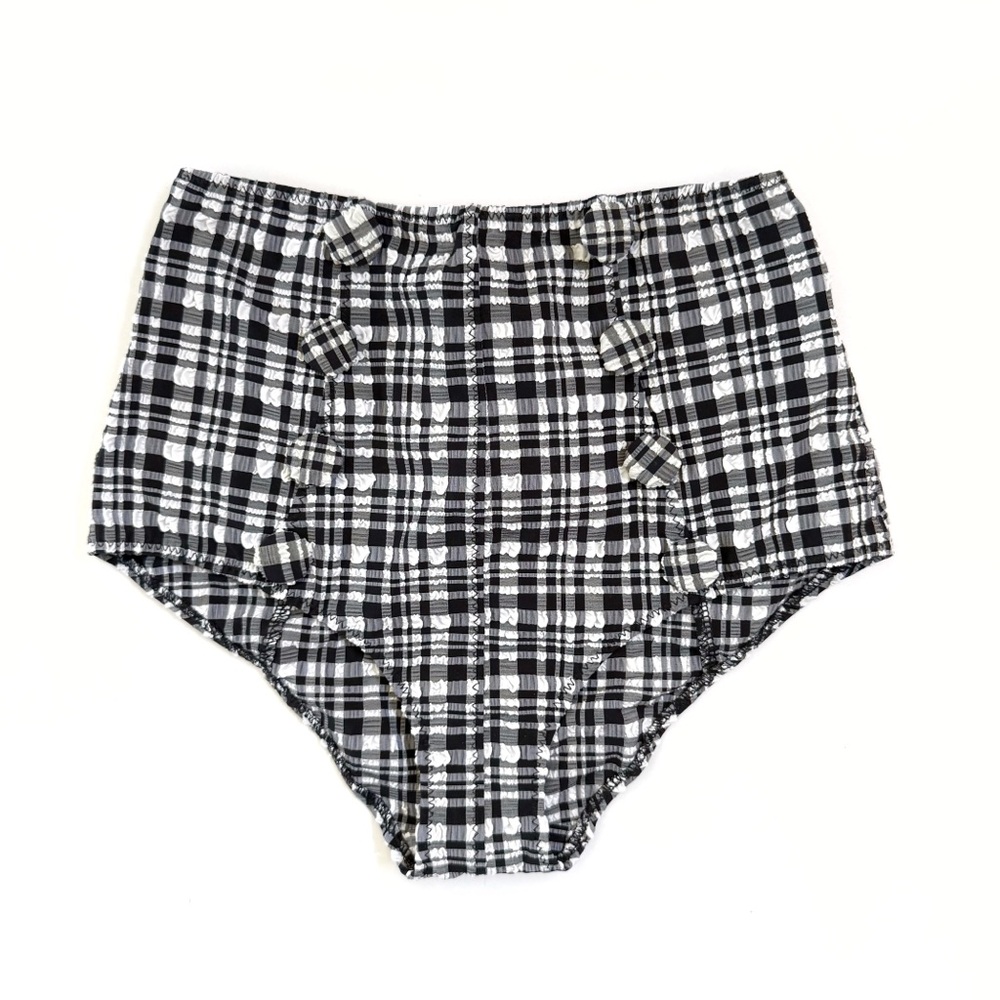 LISA MARIE FERNANDEZ BLACK WHITE PLAID SEERSUCKER BUTTON HIGH-RISE BIKINI BOTTOM